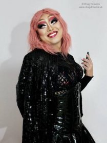 dramatic-drag-queen-makeup-London-drag-makeup-service