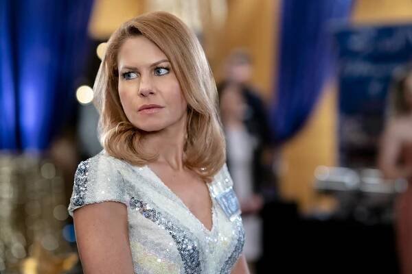 Candace Cameron Bure - Actress, Producer