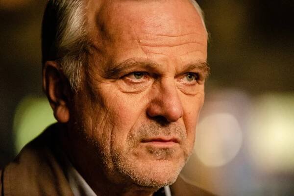 Eichwald, MdB - Unersetzlich (S02E06) (2019)