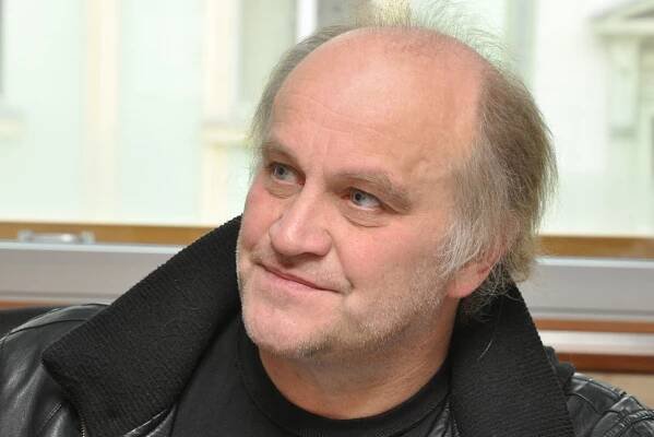 Zemřel Juraj Herz. Režisérovi Spalovače mrtvol či Upíra z Feratu bylo 83 let | iROZHLAS - spolehlivé zprávy