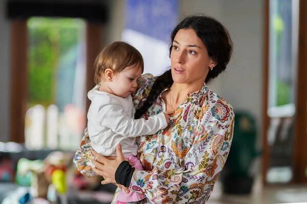 Kirli Sepeti - Episode 10 - Z filmu - Cansu Tosun