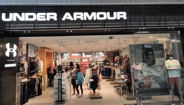 Under Armour Brand House foto 2