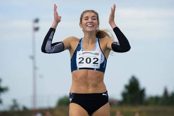 Prekážkarka Emma Zapletalová po slovenskom rekorde: Ani 55 sekúnd pre mňa nie je bariéra, som otvorená možnosti popasovať sa s ňou