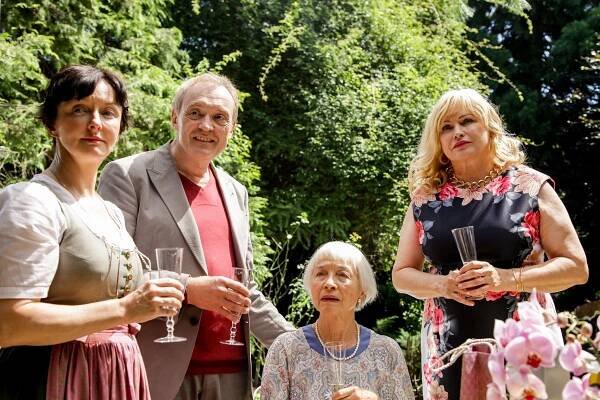 StadtKomödie: Die Notlüge - Z filmu - Regina Fritsch, Josef Hader, Christine Ostermayer