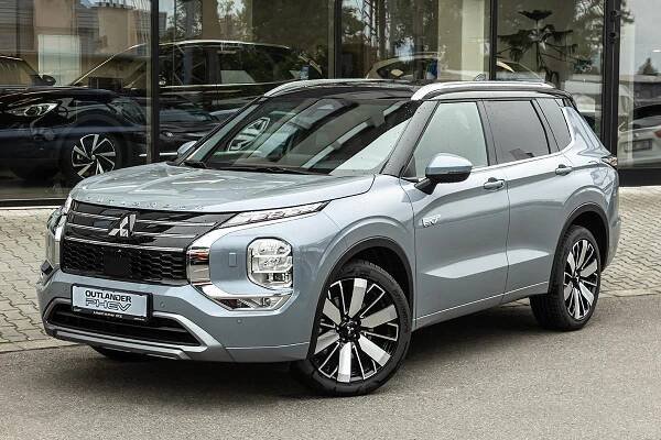 Mitsubishi Outlander 2,4 PHEV Instyle +