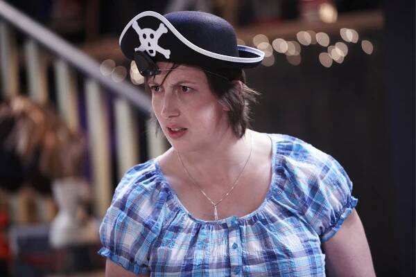 Miranda - Výmluva - Z filmu - Miranda Hart