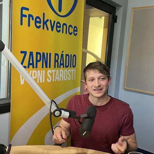 Filip František Červenka: Rád bych si zahrál boxera, myslím, že tenhle film v Česku chybí | Host Frekvence 1