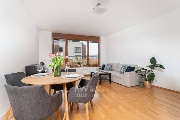Prodej byty 3+kk, 82 m2 - Praha - Smíchov - Keller Williams