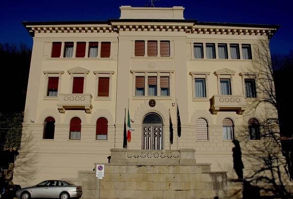 Soubor:Italian Embassy in San Marino.jpg – Wikipedie