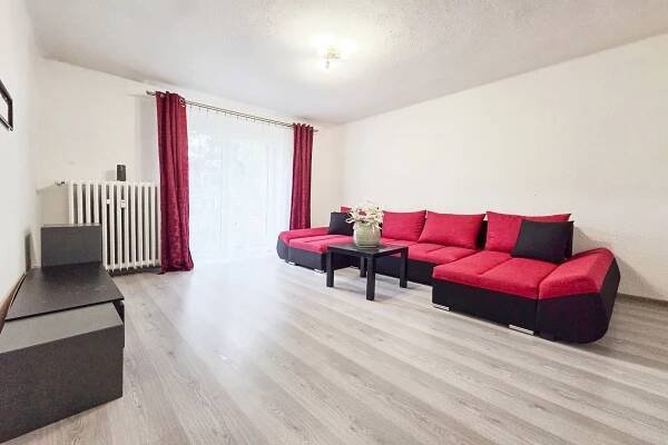 Pronájem bytu 2+1, 51 m², Horní Slavkov, ul. Zahradní - Vladimír Růžička - realitní makléř pro Karlovy Vary, Sokolov a Cheb