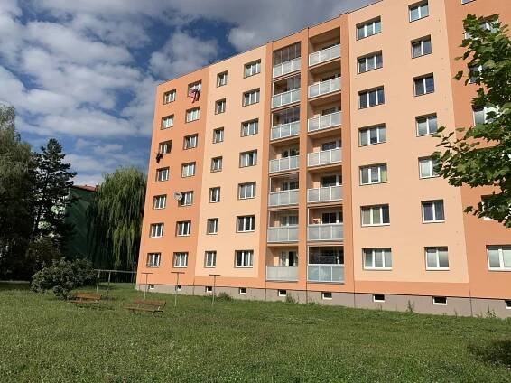 REFERENCE - PRODEJ BYTU 2+1 OV s lodžií KROMĚŘÍŽ