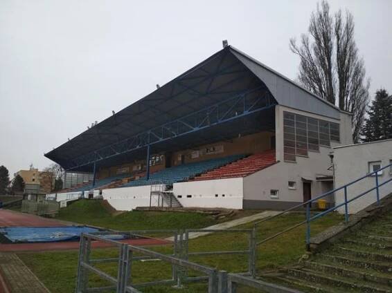 Městský atletický stadion Dukla foto 4