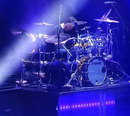 Gavin Harrison - Wikipedia