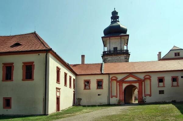 Nový hrad – tip na výlet | Vyletnik.cz