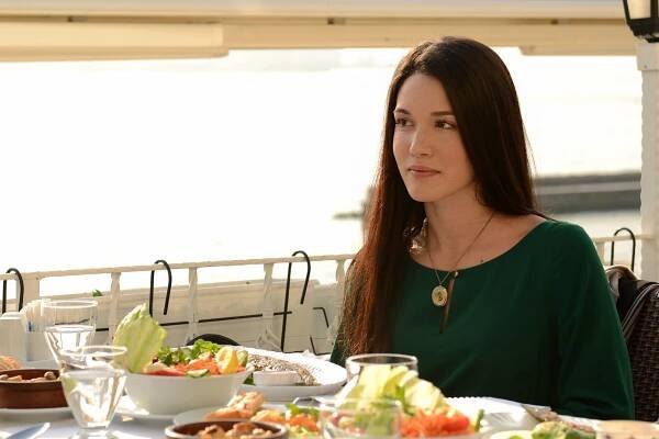 Adını Sen Koy - Episode 12 - Z filmu - Hazal Subaşı