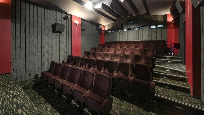 Kino Mat v Praze – Průvodce, program, proměny