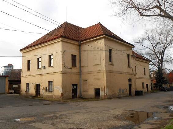 Fotogalerie • Zámek Malešice (Zámek) • Mapy.com