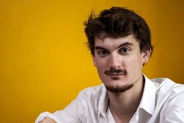 Samuel Spišák: Cez ľudí spoznávam dedovu tvár