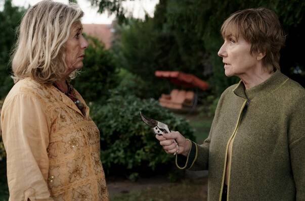 Karla, Rosalie und das Loch in der Wand - Z filmu - Jutta Speidel, Ruth Reinecke