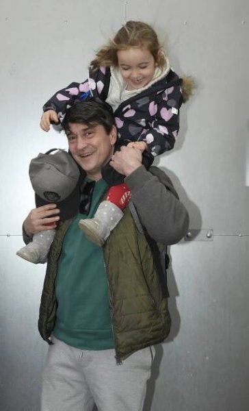Saša Rašilov se pochlubil kouzelnou rodinou. Dcera Maruška jde ve stopách rodičů