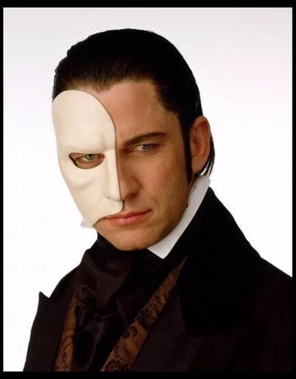 FOTO: Gerard Butler jako Fantom opery (2004). – stránka 3
