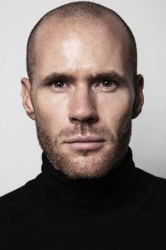 Oliver Trevena herec