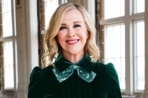 Catherine O’Hara Recalls 'Sickening' Moment She Was Nearly Separated from Her Sons à la Home Alone (Exclusive)