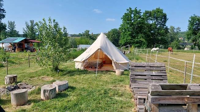 Glamping na ostrově | MetroFarm Císařský ostrov