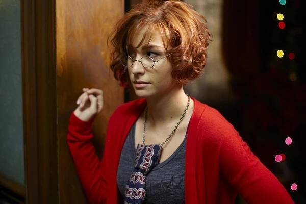 Skladiště 13 - Tajný Santa - Z filmu - Allison Scagliotti