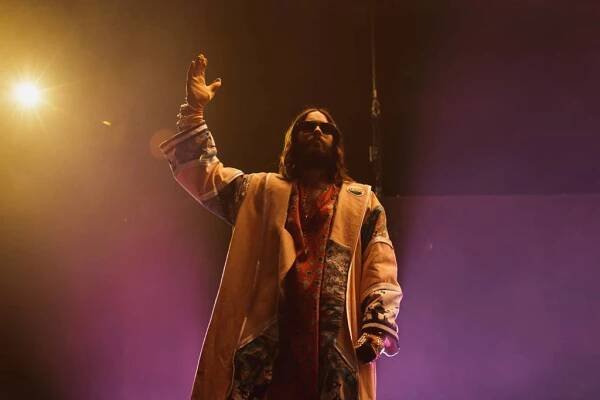 LIVE: 30 Seconds To Mars v Praze: Jared Leto jako novodobý Ježíš zklamal, kytarista nepřijel