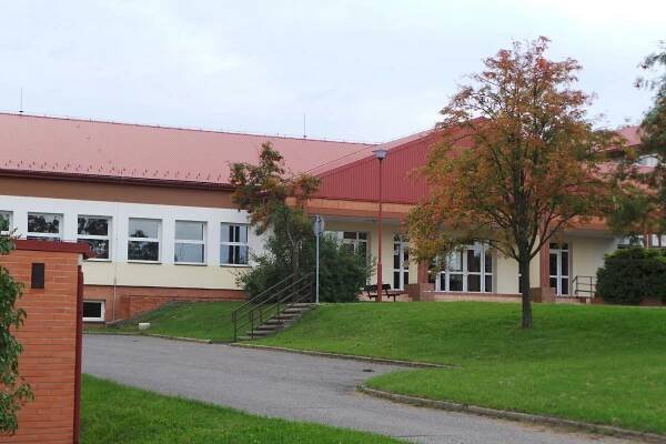 ZŠ a Gymnázium Konice foto 1