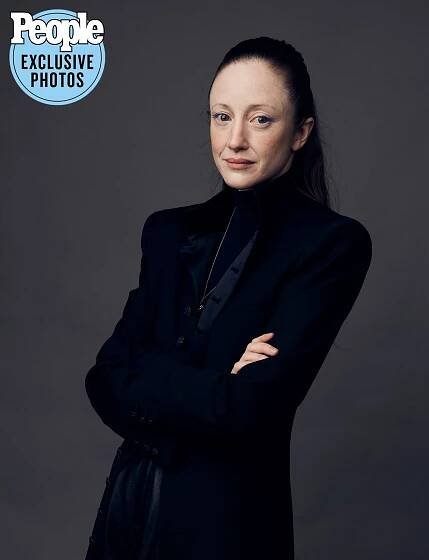 SWSW Portrait studio