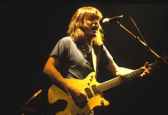 AC/DC's Malcolm Young Is Suffering From Dementia, Family Confirms