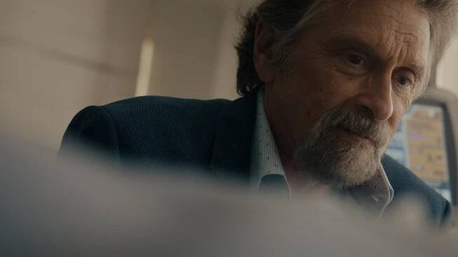Sugar - Jít prostě domů - Z filmu - Dennis Boutsikaris