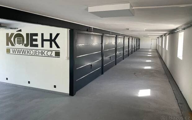 Garáže, Hradec Králové, 500 02, 13 m²