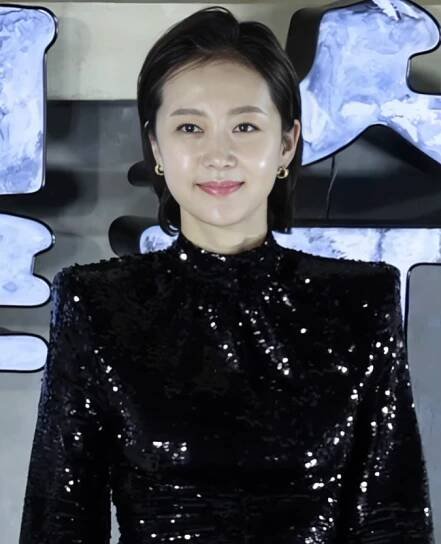 Yum Jung-ah