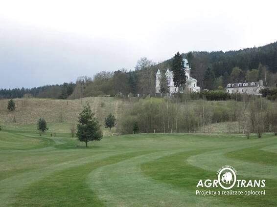 2. Golf Resort Cihelny
