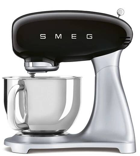 smeg SMF02 černý od 10 339 Kč
