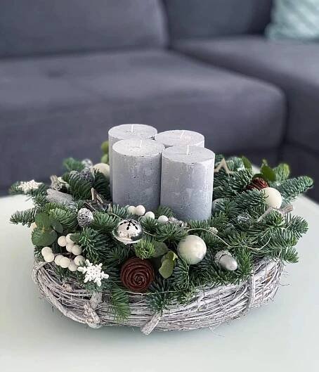 Christmas Centerpiece with Candles and Evergreen Branches