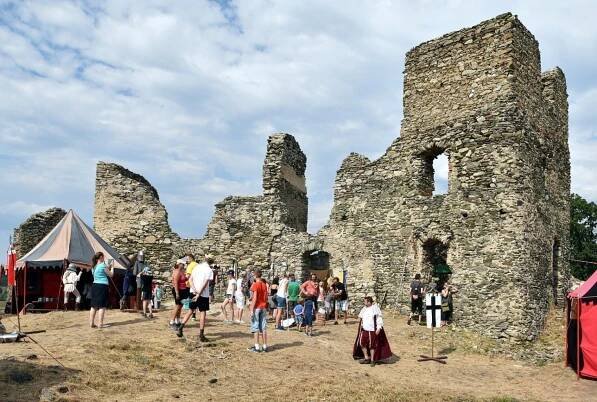 Středověké odpoledne na hradě Brníčko | Asociace regionálních značek