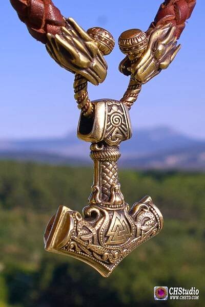 Thor's Hammer MJOLNIR with Valknut Luxury Leather Necklace