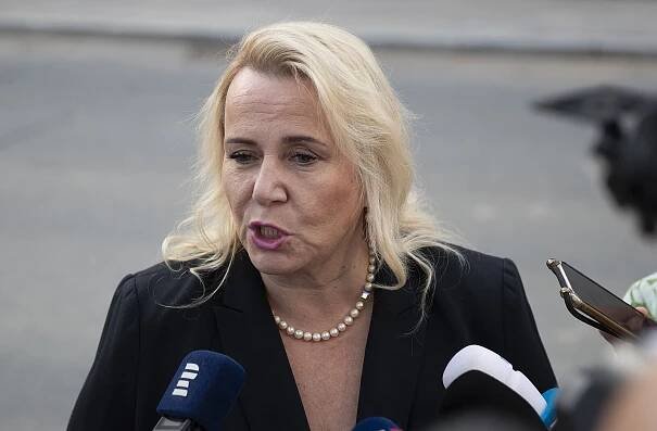 Dostálová se vzdala pozice místopředsedkyně Sněmovny, ANO nominovalo Juchelku