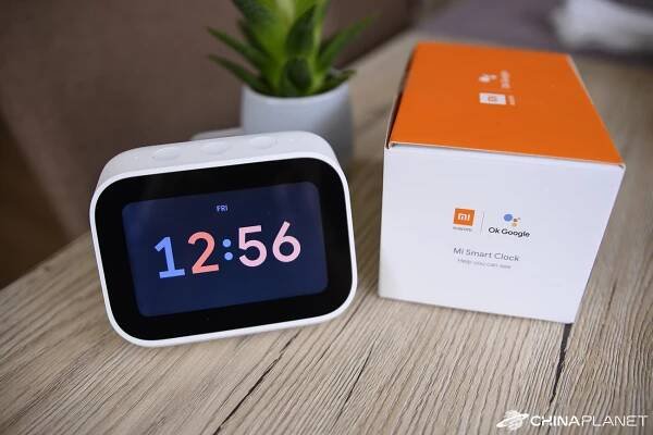 Recenzia Xiaomi Mi Smart Clock - inteligentné hodiny s Google Asistentom