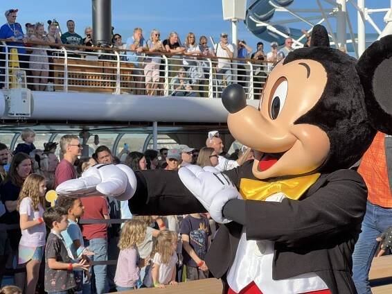 River Cruise Lines Everyone Is Raving About RIGHT NOW 