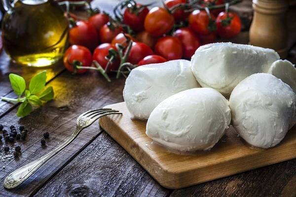 Mozzarella cheese