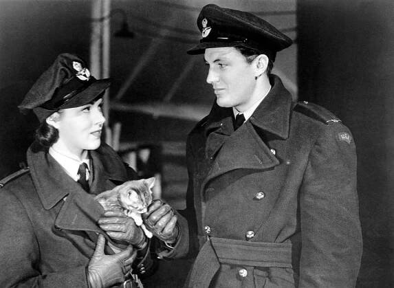 EAGLE SQUADRON, Diana Barrymore, Robert Stack, 1942