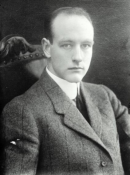 Roy Chapman Andrews (1884-1960) - Find a Grave...