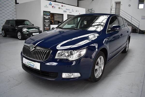 Škoda Superb 1,4 TSI | Cardeal.cz 
