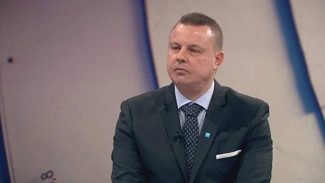 Muniční iniciativa dělá z Česka hlupáky, řekl Rajchl. Green Deal je jedna velká lež, dodal