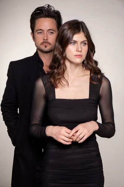 Diego Boneta, Alexandra Daddario - Die in a Gunfight - Promo